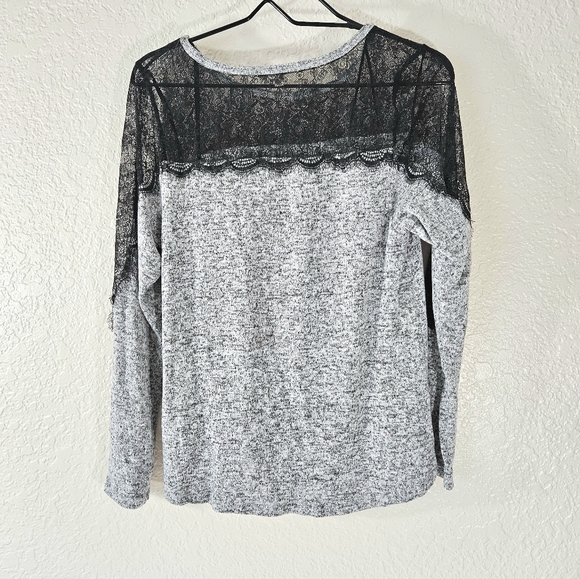Takara Lace Top Pullover Blouse - Picture 1 of 9